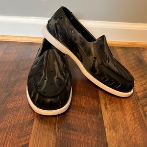 Sperry’s Mens Floaters Size 9